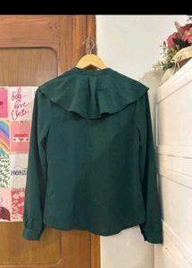Green firmal shirt