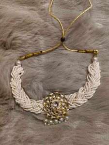 Elegant Kundan Necklace &amp; Earring Set