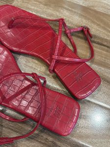 hnm sandals