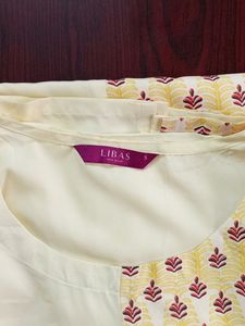 Light Cream Colour With Maroon Kurta