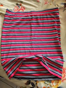Striped Pencil Skirt.. hello summer