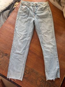 Pull &amp; Bear Light Wash Jeans