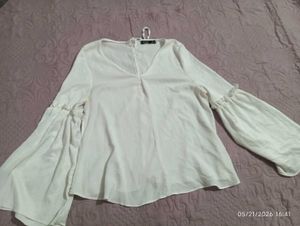 Chic White Bell Sleeve Top