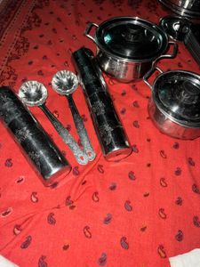 Stainless Steel Cooking Pot with Lid