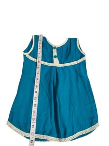 kid's Adorable Teal Blue Top &amp; White Pants Set