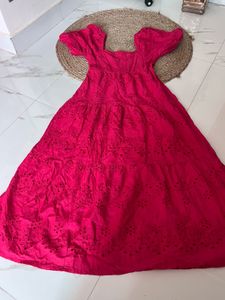 Chic Broderie Anglaise Dress