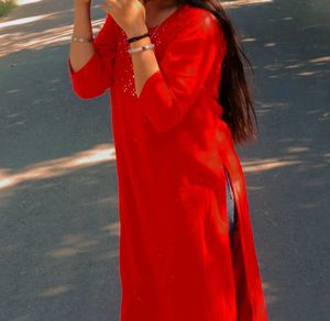 Red Embroidered Kurta