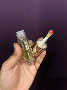 Swiss Beauty Moist Heist Lip Oil/Gloss
