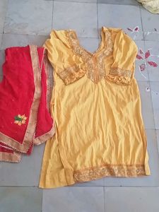 Yellow sarara set with heavy dupatta