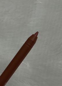 Huda Beauty Lip Contour 2.0