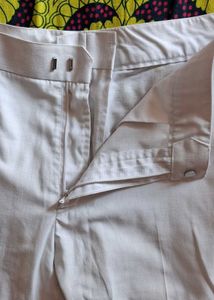 Men's White Trousers | Waist 43 | Good Condition |