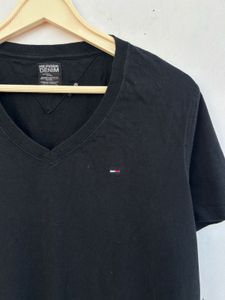 Tommy Hilfiger Black V-Neck T-Shirt