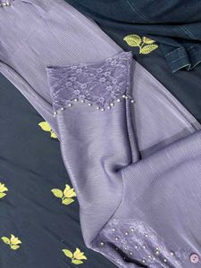 Elegant Lavender Kurta Set with Pearl Embellishmen