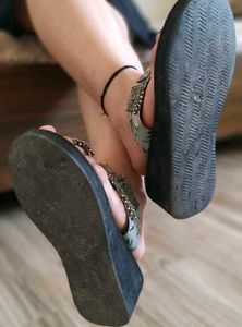 Women Comfort Heel Sandals | Size 5 | Rose Flower