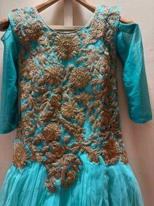 Exquisite Teal &amp; Gold full lenght Gown