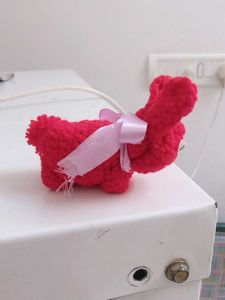 Crochet Red rabbit.