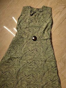 Chic Patterned Sleeveless Dress