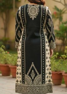 Elegant Embroidered Kurta