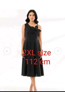 Chic Black One-Shoulder Dre