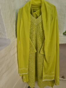 Drop - OFFERS ACCEPTABLE Beautiful Lakhnawi Sui