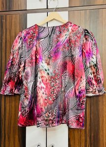 Stylish Printed Puff Sleeve Top