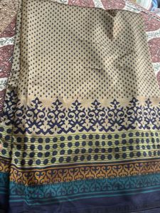 Elegant Beige Saree with Paisley Print