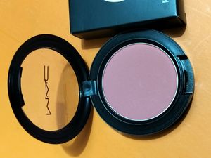 Original MAC Blush- Power fluer