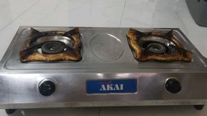 Akai Two-Burner Gas Stove