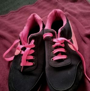 Pink Sneaker Shoes For Women
