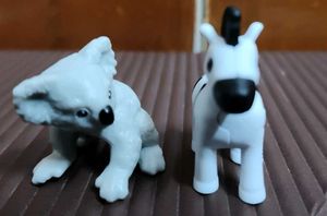 2 kinderjoy animal toys