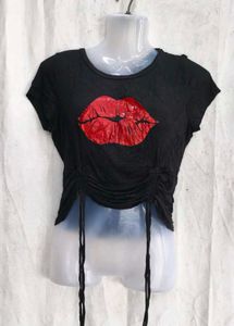Cute Lip Print Ruched Crop Top