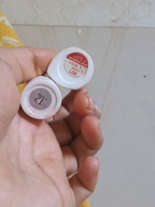 Lipstics
