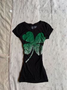 fitted 90s top