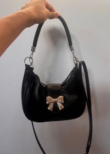 Chic Black Hobo Bag with Bow Detail
