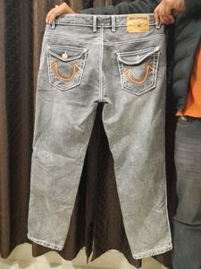 Men Straight Fit Jean