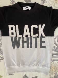 Black &amp; White Sweatshirt