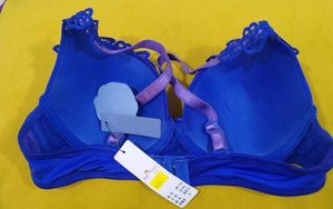 311 -- uplift soft pad with lace crafted