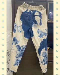 Tie-Dye High-Waisted Jeans