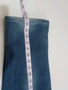 40 size Men's Blue Wash Denim Jeans
