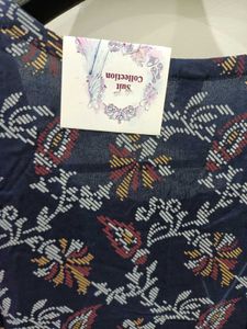 Elegant Navy Blue Floral Print Kurta