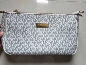 Michael kors sling bag in good condition