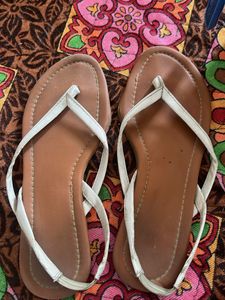 Comfortable White Flip-Flops