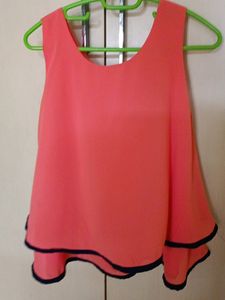 Frill Top