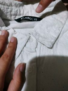 zudio white shirt