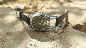 Gans Stylish Analog Watch