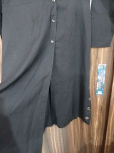 Chic Black Button-Down Maxi Dress