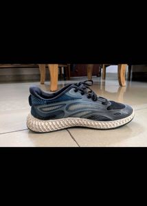 Stylish Blue Running Shoes