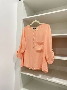 F&amp;F Women’s Peach Blouse