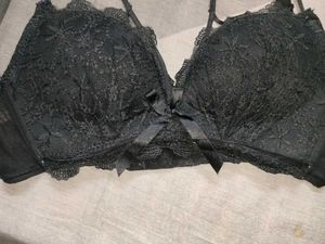 Elegant Black Lace Bra