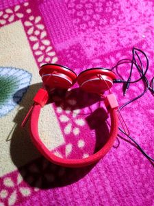 Red Headphone
